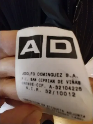 Chaqueta Adolfo Domínguez raya diplomática Talla S