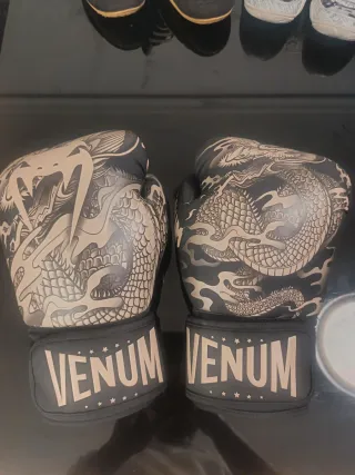 Guantes Boxeo Venum 14Oz
