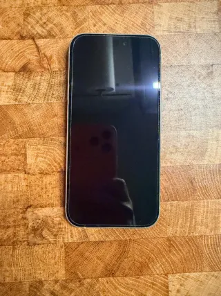 iPhone 15 128GB - Salud Batería 87%