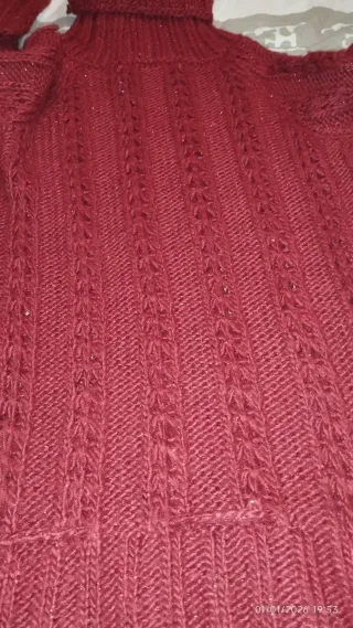 Jersey Stradivarius Rojo Talla M Calado