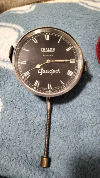 Reloj Peugeot 8 Jours Thales Coche Antiguo