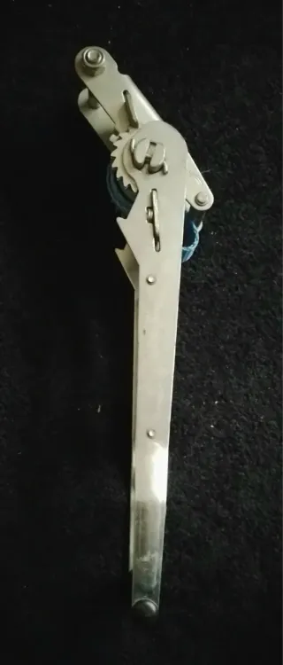 Tensor Carraca 2500kg para Cintas Amarre 50mm