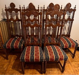 Sillas de madera noble maciza importadas de Italia