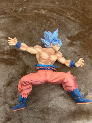 Figura Goku Ultra Instinto Banpresto