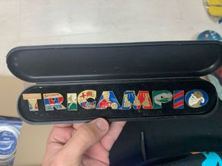 Insignias Tricampeón Fútbol Barça