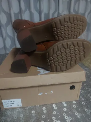 Botas altas tacón camel elástico