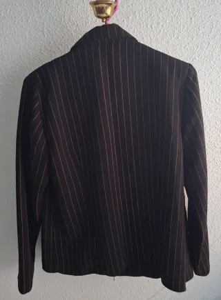 Traje Americana rayas finas negra y rosa+ pantalon