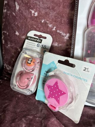 Lote biberón Kiokids y chupeteros Suavinex