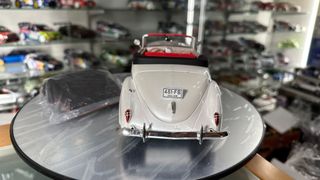 Lincoln Zephyr 1939 Signature escala 1:18