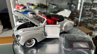 Lincoln Zephyr 1939 Signature escala 1:18