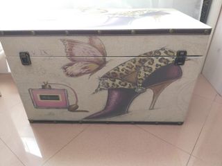 Baúl de almacenaje decorativo