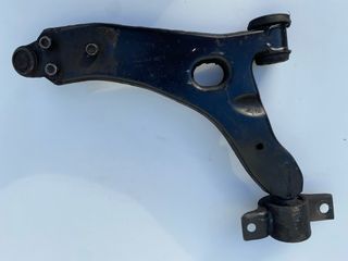 Trapecio Izquierdo Ford Focus