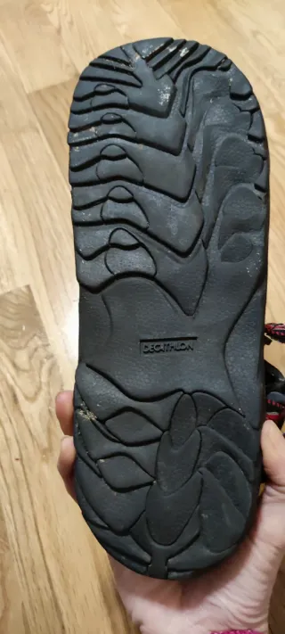 Sandalias Tribord Negras y Rojas 44/45