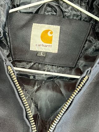 Chaqueta Carhartt Negra con Cremallera