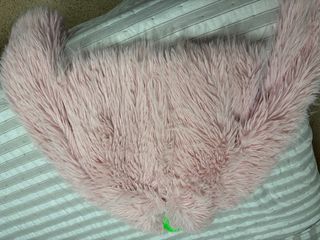 Chaqueta rosa peluda