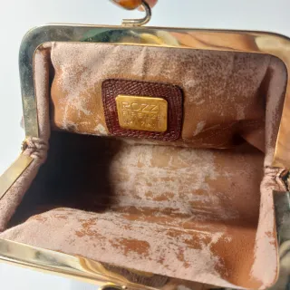 Mini pochette marrone vintage con chiusura a clip