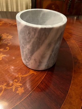 Enfriador de vino de mármol