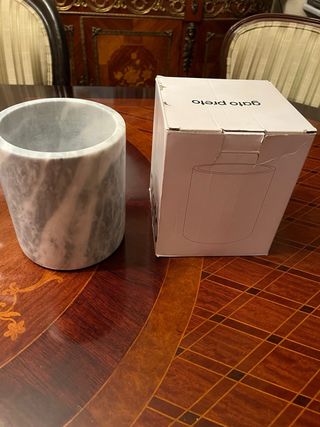 Enfriador de vino de mármol