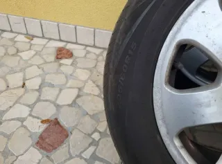 Cerchi con gomme Audi 205 60 R15 91V