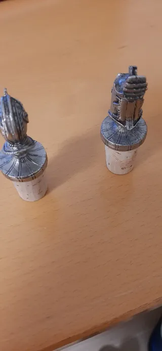 Pareja tapones antiguos metal