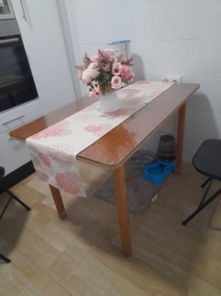 Mesa camilla completa.