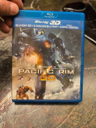 Pacific Rim 3D + 2 Discos Bluray
