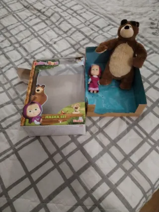 Masha y el Oso Peluche y Muñeca