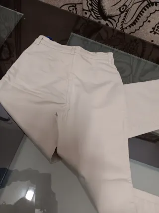 Pantalón camal recto beige