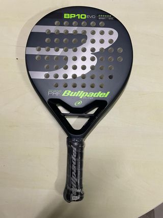Pala de pádel Bullpadel BP10 EVO