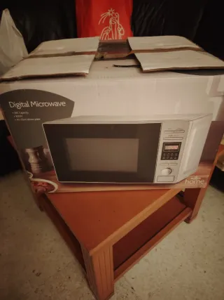 Microondas Balay plateado