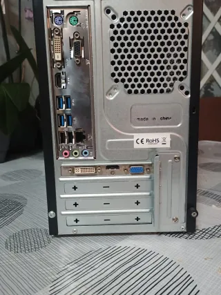 PC LG Intel i5 SSD HDMI