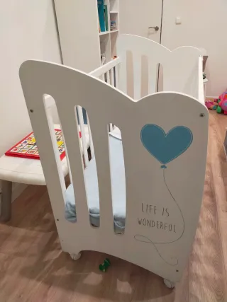 Cuna Micuna Wonderful Corazón Azul + cuna de viaje