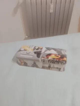 Caja metálica decorada 28x12x8 cm