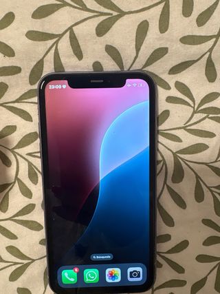 iPhone 11 128GB Lila