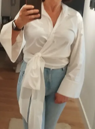 Camisa Pompelin Cruzada Mangas Anchas Blanca