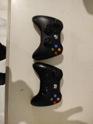 Xbox 360 con 4 juegos