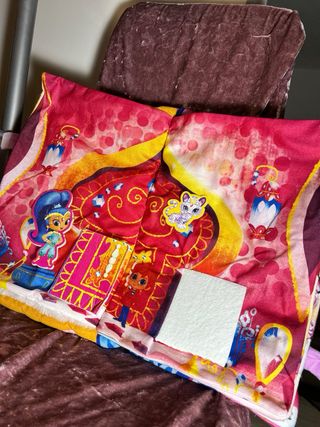 Cojin cuento historias Shimmer y Shine