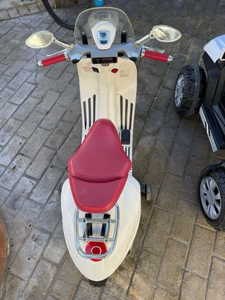 Moto eléctrica infantil