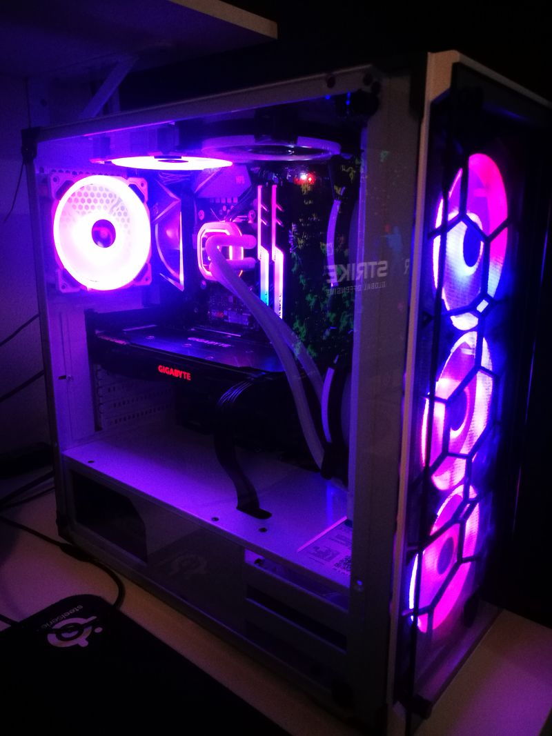 PC Gaming i7 9700K RTX 4060 Ti Ram 32gb afbeelding 3