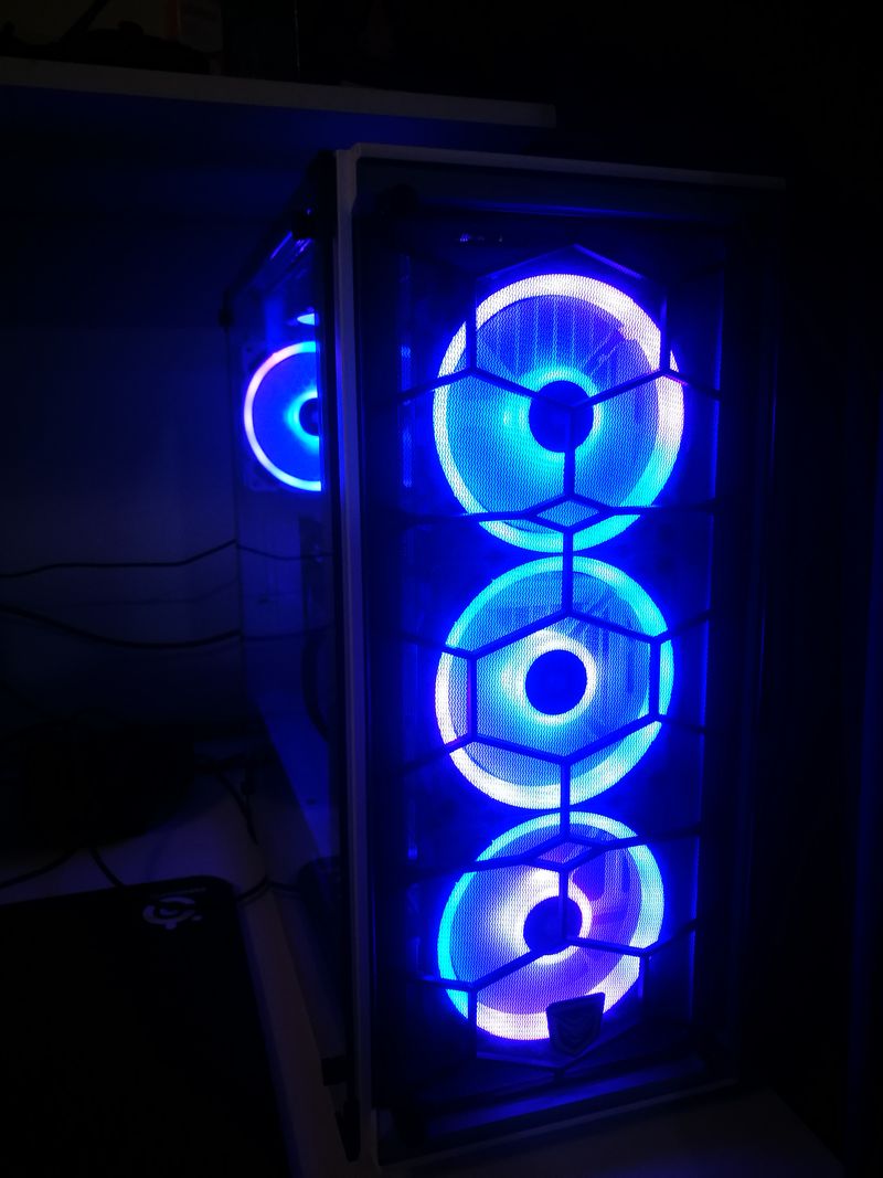 PC Gaming i7 9700K RTX 4060 Ti Ram 32gb afbeelding 7
