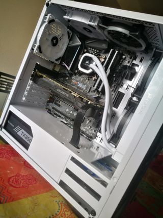 PC Gaming i7 9700K RTX 4060 Ti Ram 32gb