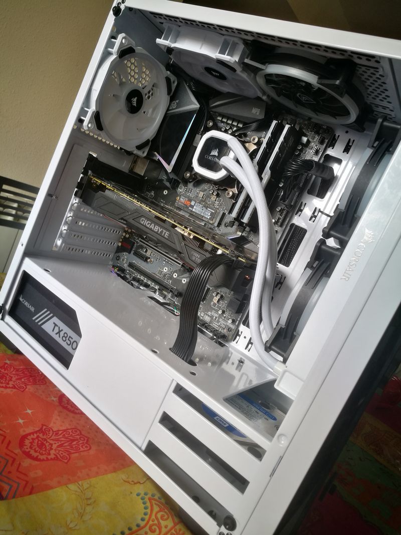PC Gaming i7 9700K RTX 4060 Ti Ram 32gb afbeelding 10