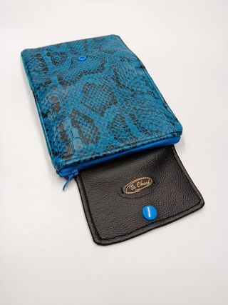 Monedero/Billetera Azul y Negro