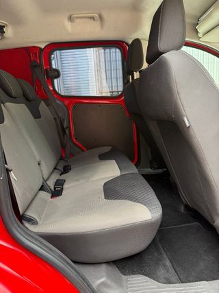 Ford Transit Courier