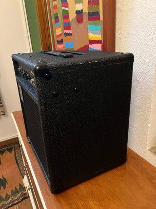 Ampeg BA-108 Amplificador Bajo