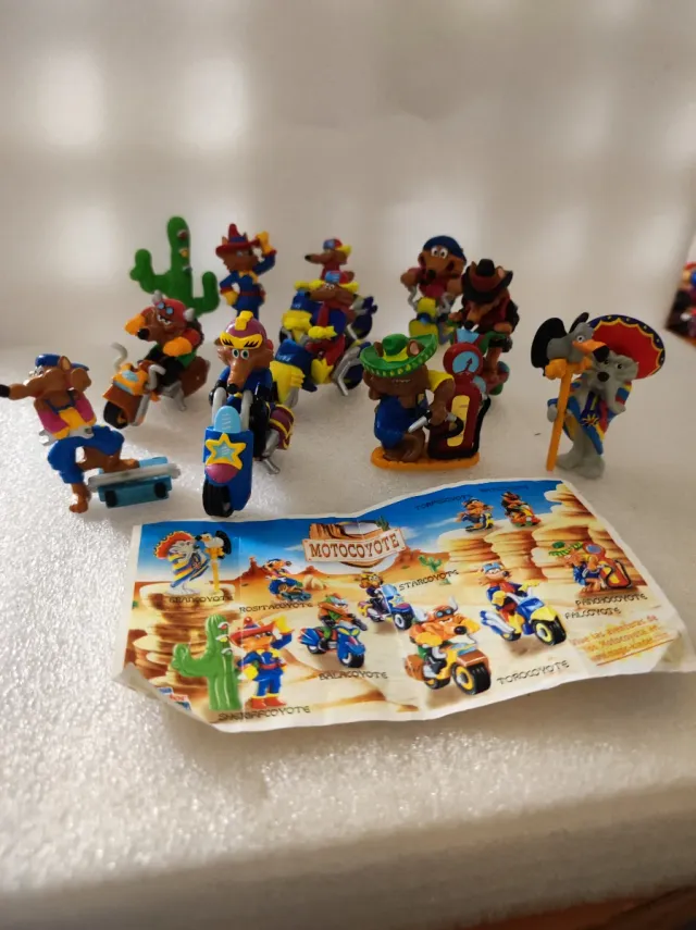 Moto coyote colección kinder