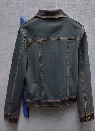 Cazadora vaquera con detalles en piel Talla L