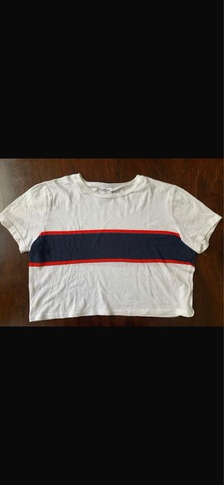 Lotto 3 capi Subdued: felpa e 2 magliette