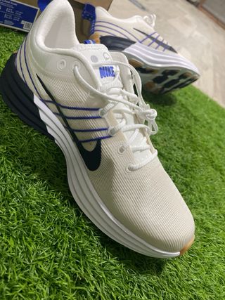 Nike Lunar Roam Talla 39