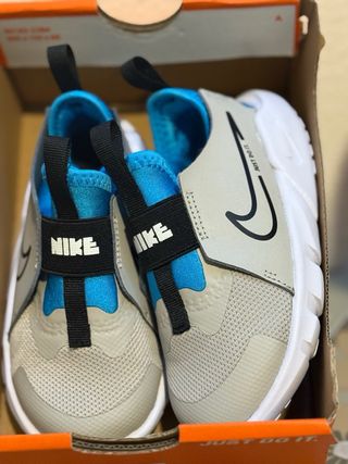 Scarpe Nike Bambino Taglia 25